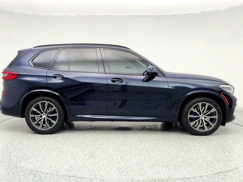 Used 2021 BMW X5 xDrive40i w/ M Sport Package image 4