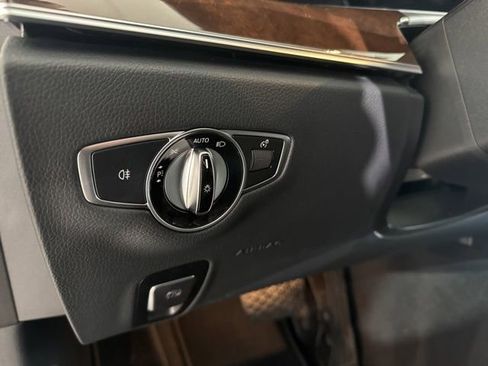Used 2022 Mercedes-Benz E 350 Sedan image 24