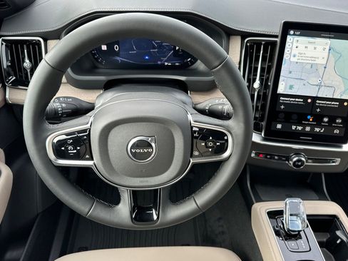 New 2026 Volvo XC90 B6 Plus w/ Protection Package image 13