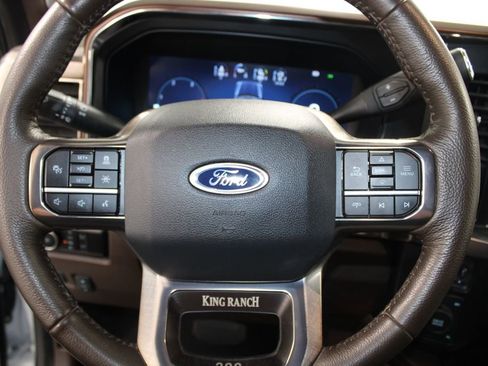 Used 2024 Ford F250 King Ranch w/ Chrome Package image 39