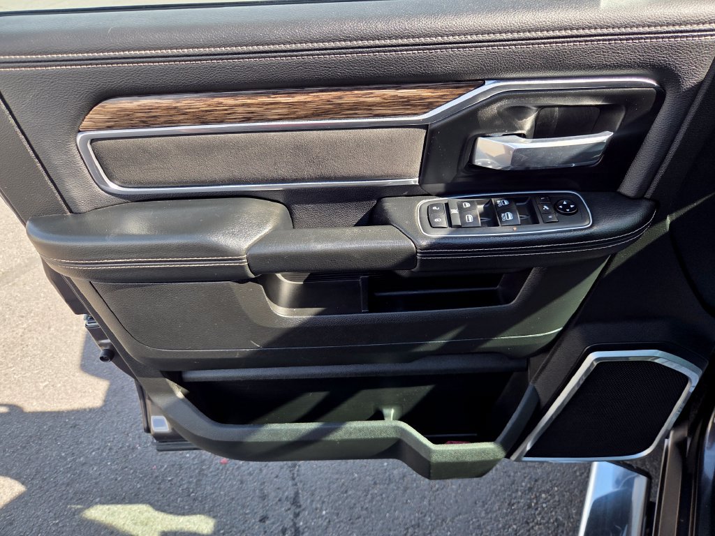 Used 2021 RAM 3500 Laramie w/ Cold Weather Group AWD/4WD image 9
