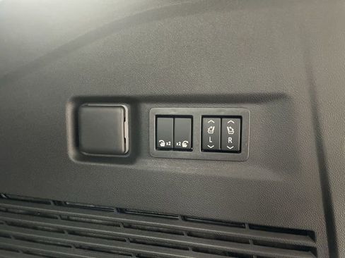 New 2026 Chevrolet Suburban LT w/ Comfort Package image 26