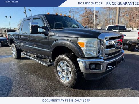 Used 2015 Ford F250 Lariat w/ Chrome Package image 1