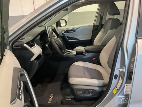 Used 2023 Toyota RAV4 XLE w/ Convenience Package AWD/4WD image 19