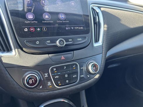 Used 2019 Chevrolet Malibu LT image 9