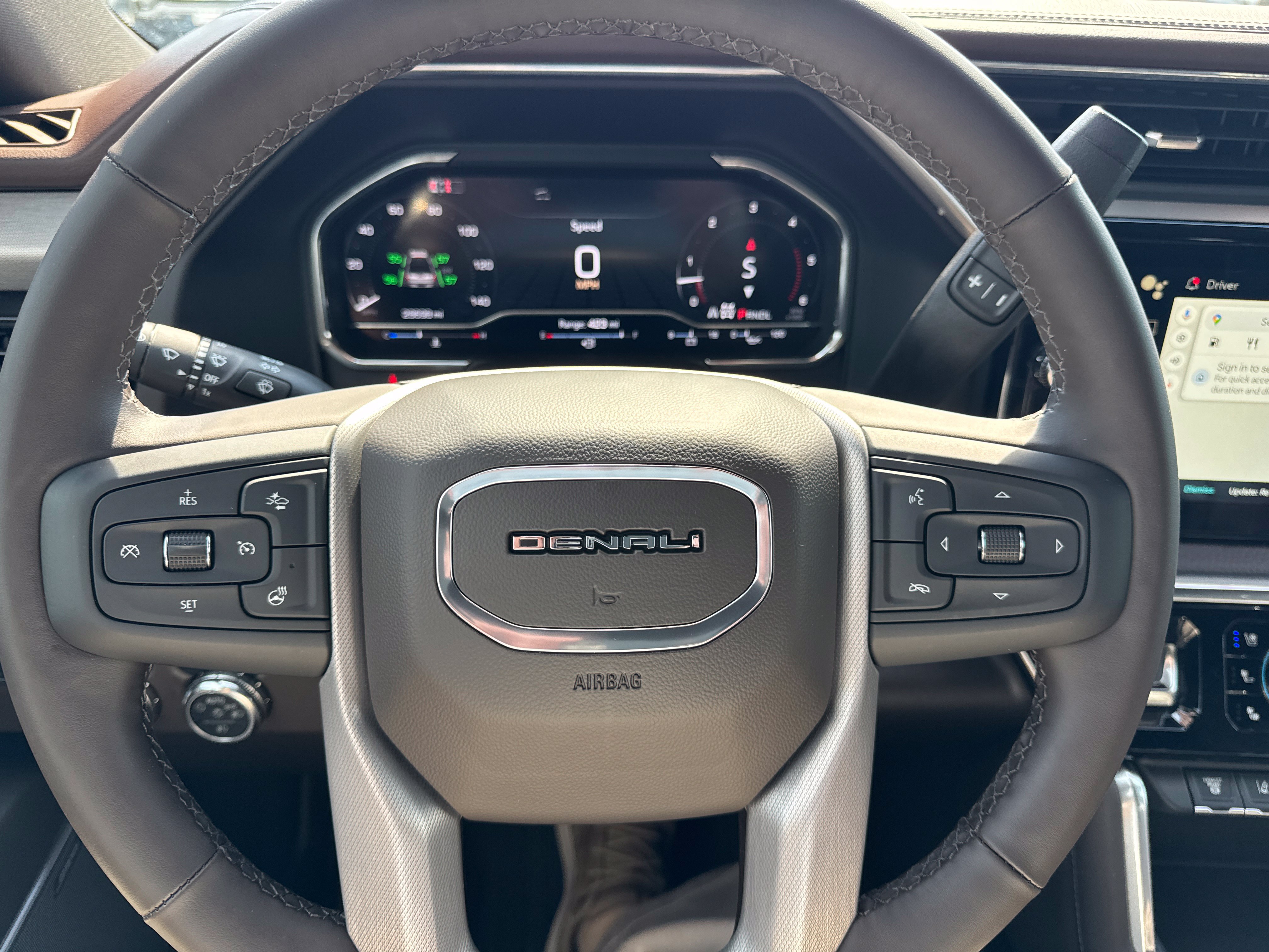 Used 2025 GMC Sierra 2500 Denali w/ Denali Reserve Package AWD/4WD image 20
