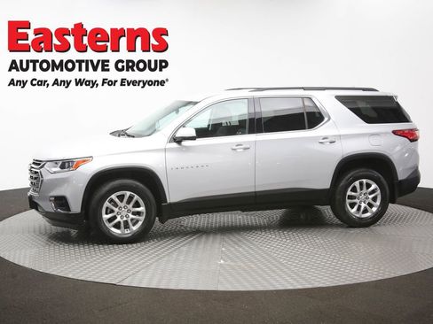 Used 2020 Chevrolet Traverse LT FWD image 60