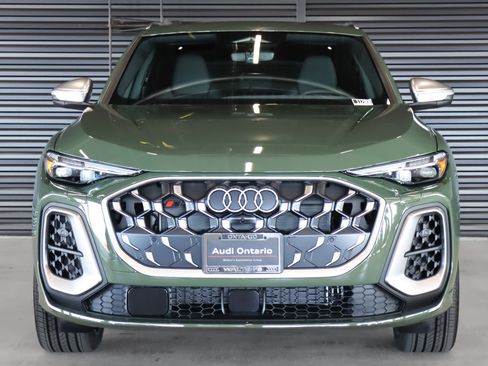 New 2026 Audi SQ5 Premium Plus image 10
