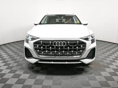 New 2025 Audi Q8 Premium image 36