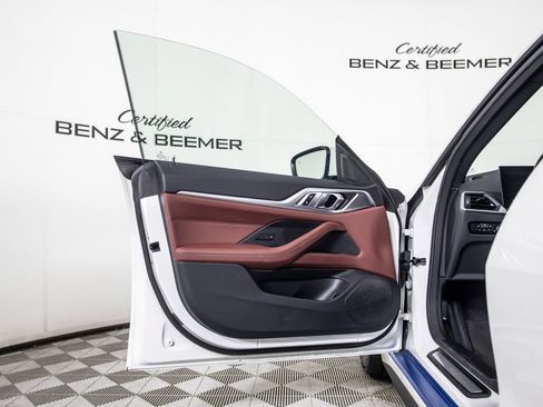Used 2023 BMW i4 eDrive40 RWD image 17