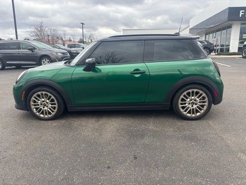 Used 2025 MINI Cooper S image 9