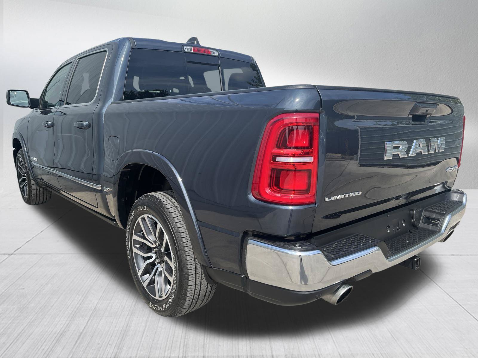 Used 2026 RAM 1500 Limited AWD/4WD image 6