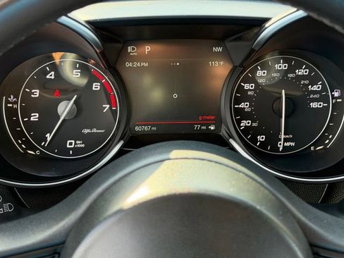 Used 2019 Alfa Romeo Giulia RWD image 13