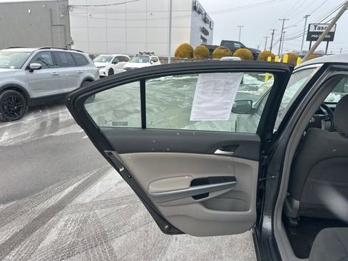 Used 2009 Honda Accord EX image 41