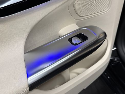 Certified 2022 Mercedes-Benz C 300 Sedan image 39