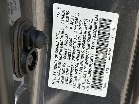 Used 2018 Honda Civic Touring image 27