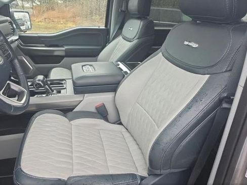 Used 2023 Ford F150 Limited image 7