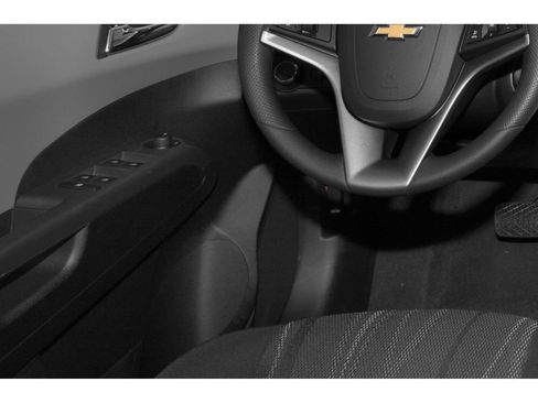 Used 2015 Chevrolet Sonic LT FWD image 12