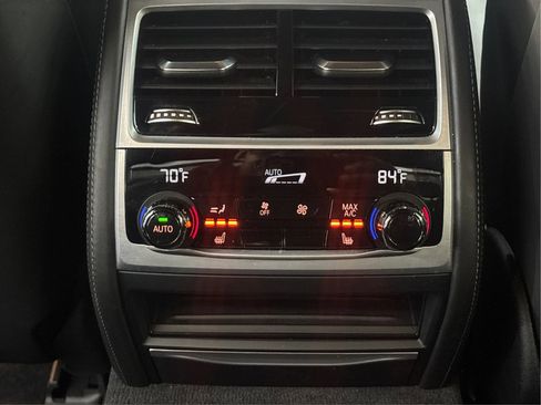 Used 2019 BMW 750i xDrive 750i xDrive Sedan 4D w/ Executive Package image 29