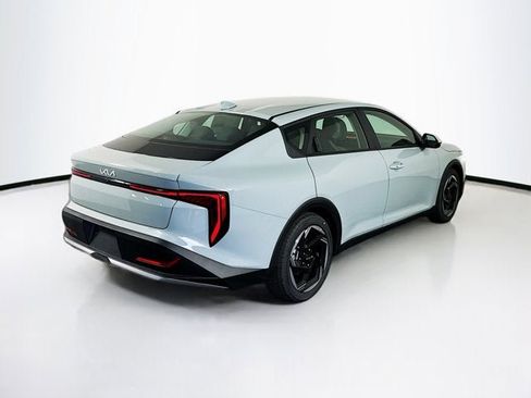 New 2025 Kia K4 EX image 5