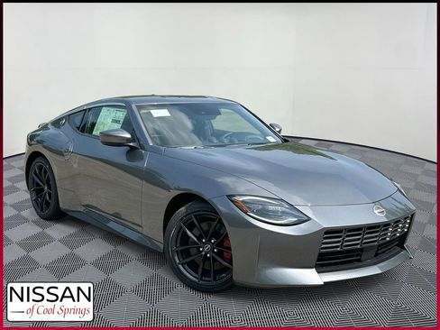 New 2025 Nissan Z Performance w/ Floor Mat Package RWD image 1