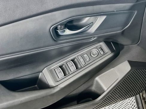 Certified 2023 Honda Accord EX image 19