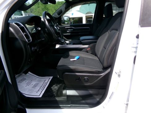 Used 2019 RAM 1500 Big Horn AWD/4WD image 15