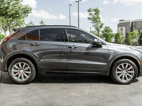 Used 2021 Cadillac XT4 Sport image 3