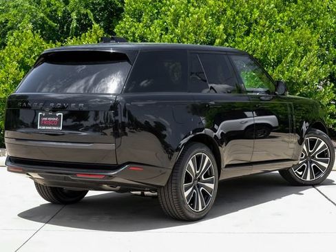 New 2026 Land Rover Range Rover SE AWD/4WD image 8