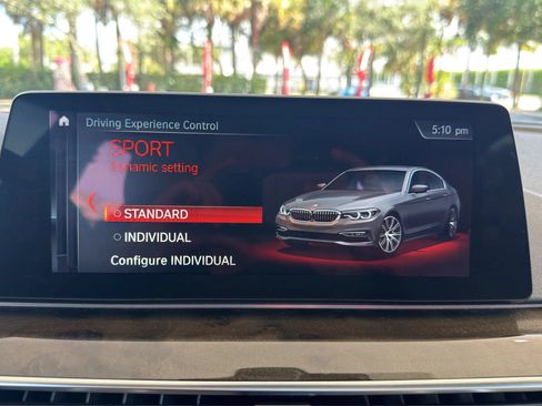 Used 2018 BMW 530i w/ Premium Package RWD image 34