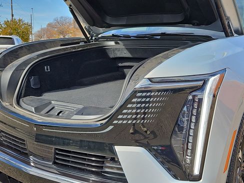 New 2025 Cadillac Escalade IQ Sport 2 image 10