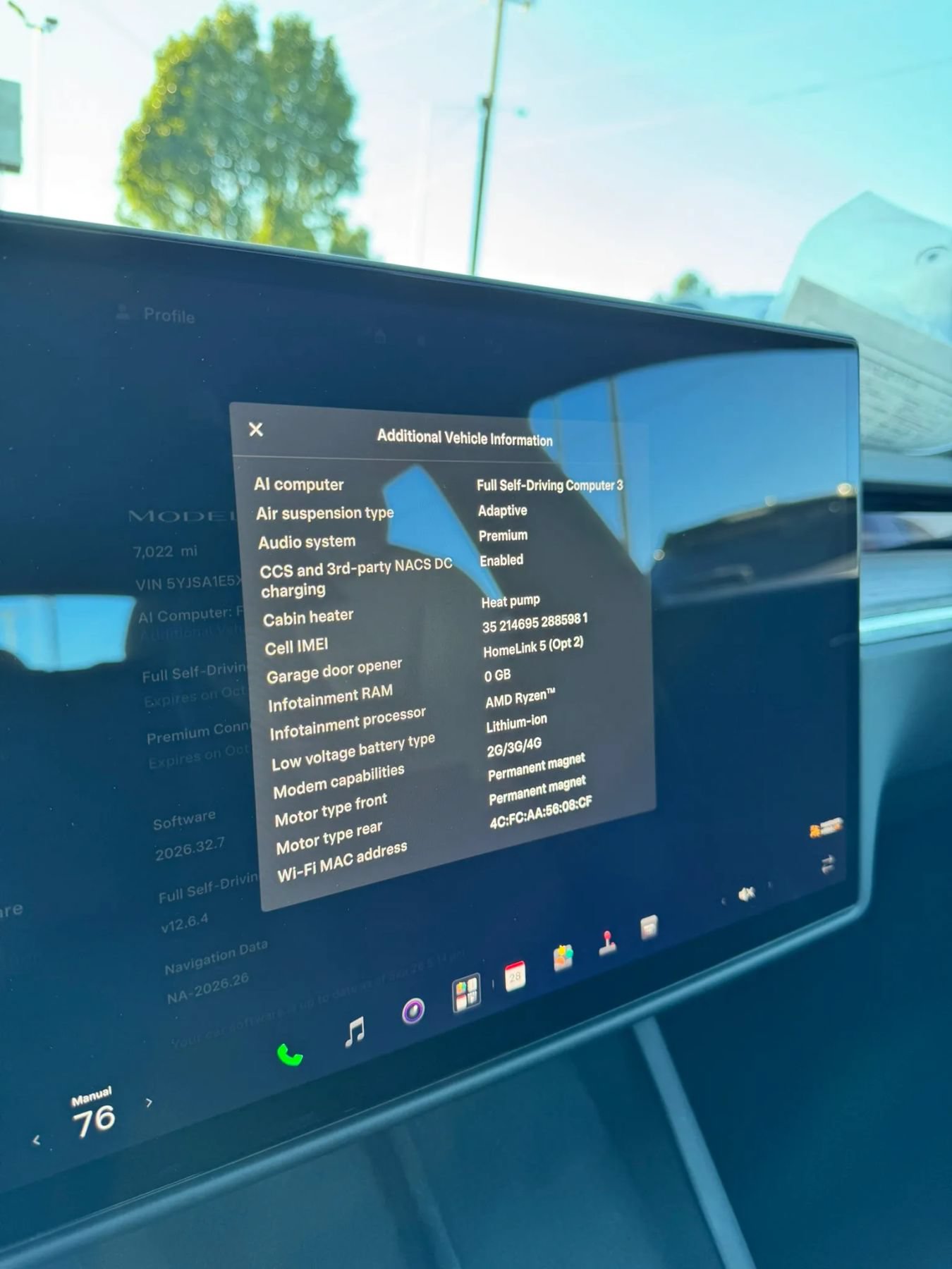 Used 2022 Tesla Model S Standard Range AWD/4WD image 36