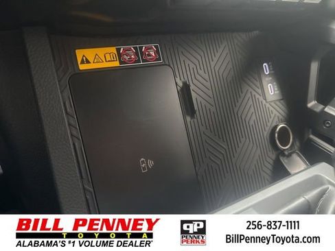 Used 2025 Toyota Tacoma TRD Sport w/ TRD Sport Upgrade Package image 31