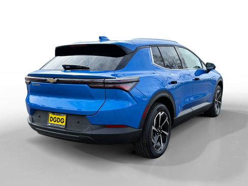 New 2026 Chevrolet Equinox EV LT image 5