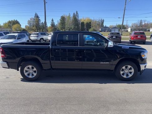 Used 2024 RAM 1500 Laramie image 6
