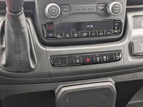 New 2025 RAM ProMaster 3500 w/ Leather Interior Group image 21