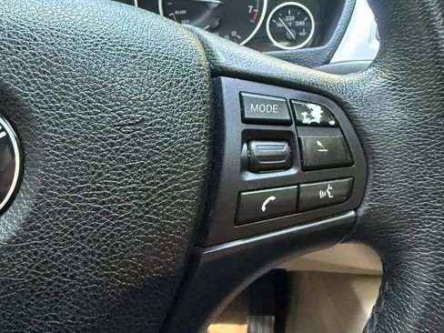 Used 2013 BMW 320i Sedan RWD image 17
