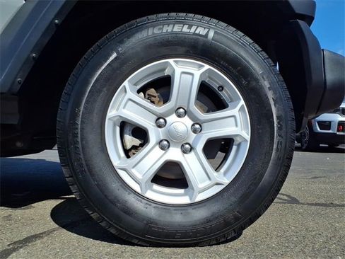 Certified 2021 Jeep Wrangler Unlimited Sport w/ Sun And Sound Package image 10