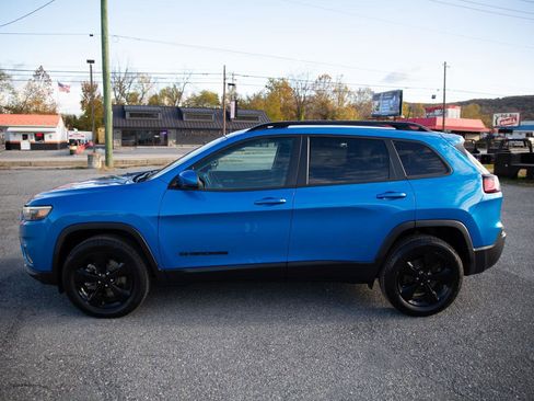 Used 2021 Jeep Cherokee Latitude Plus image 8