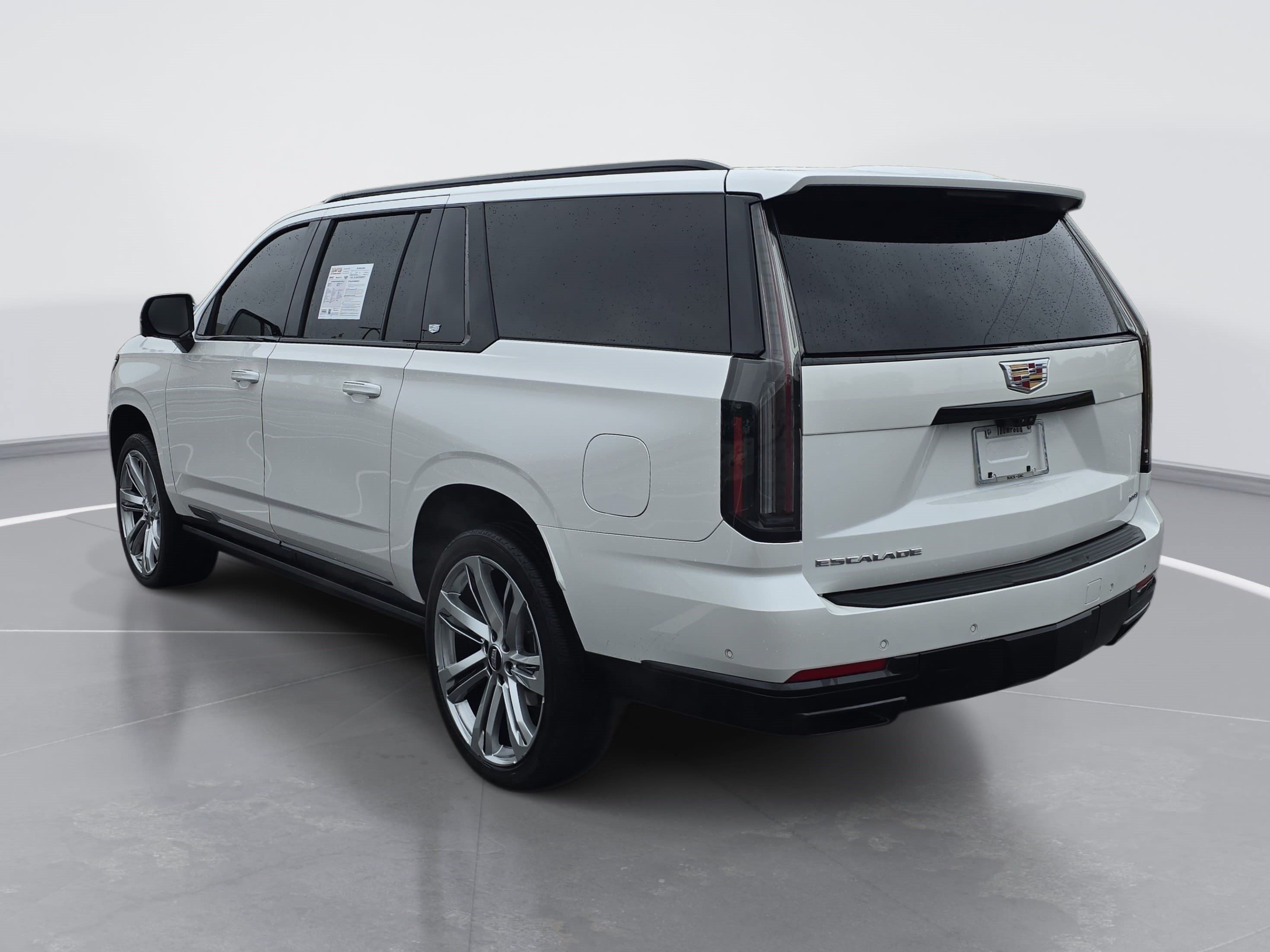 Certified 2025 Cadillac Escalade ESV Sport Platinum AWD/4WD image 5