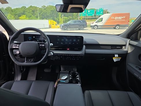 New 2025 Hyundai Ioniq 5 XRT image 9