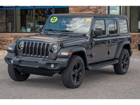 Used 2022 Jeep Wrangler Unlimited Sport image 7