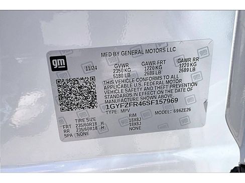 Used 2025 Cadillac XT4 Sport AWD/4WD image 19