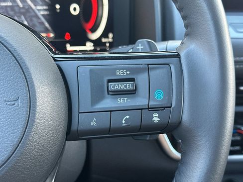 Used 2024 Nissan Rogue SL w/ SL Premium Package AWD/4WD image 28