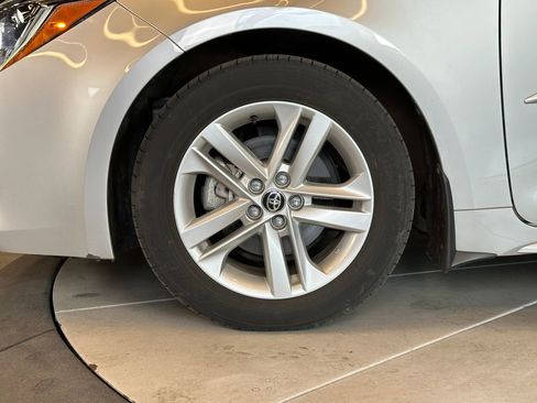 Used 2022 Toyota Corolla SE FWD image 25