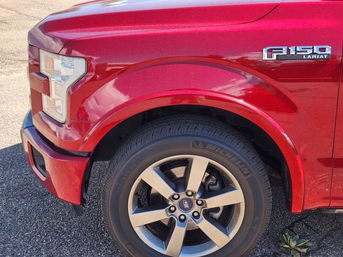Used 2015 Ford F150 Lariat w/ Equipment Group 502A Luxury RWD image 7