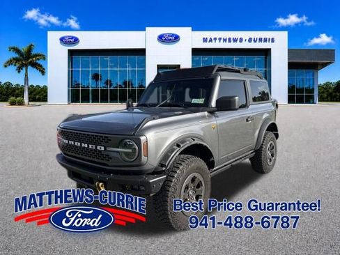 Used 2022 Ford Bronco Badlands AWD/4WD image 1