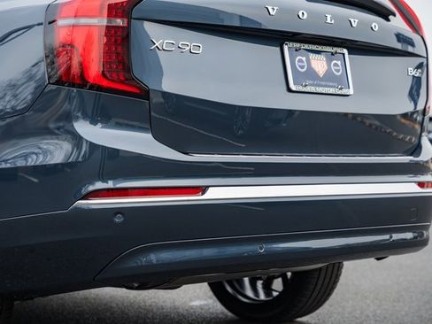 New 2026 Volvo XC90 B6 Plus w/ Protection Package Premier image 9