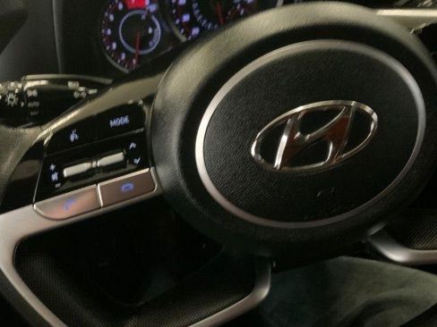 Used 2023 Hyundai Elantra SEL FWD image 21