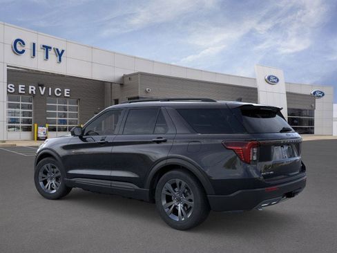 New 2026 Ford Explorer Active image 6